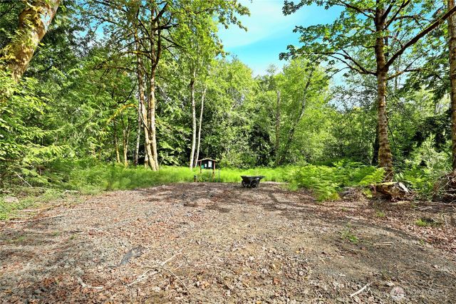 3853 146th Avenue SW, Lakebay, WA 98349