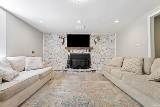 16902 Wappes Road, Churubusco, IN 46723
