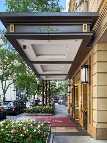 25 E Superior Street 902, Chicago, IL 60611