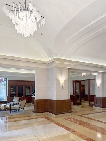 25 E Superior Street 902, Chicago, IL 60611