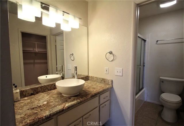 631 Oak Run Trail, Oak Park, CA 91377