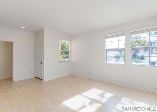 18826 Caminito Cantilena 111, San Diego, CA 92128