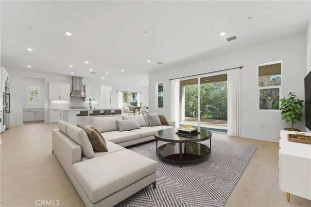 356 N Meyer Lane, Glendora, CA 91741