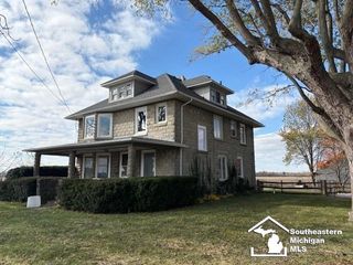 9061 S Dixie Highway, Erie, MI 48133