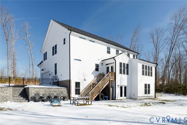 4021 Tredon Rd, Mechanicsville, VA 23111