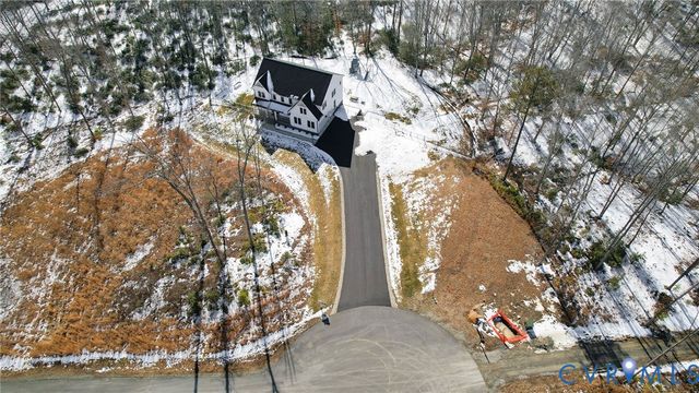 4021 Tredon Rd, Mechanicsville, VA 23111