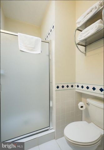 1434 T ST NW, Washington, DC 20009
