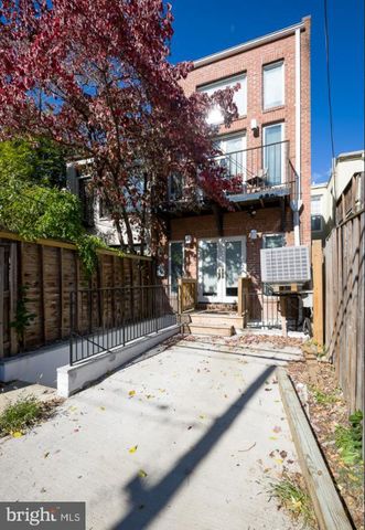 1434 T ST NW, Washington, DC 20009