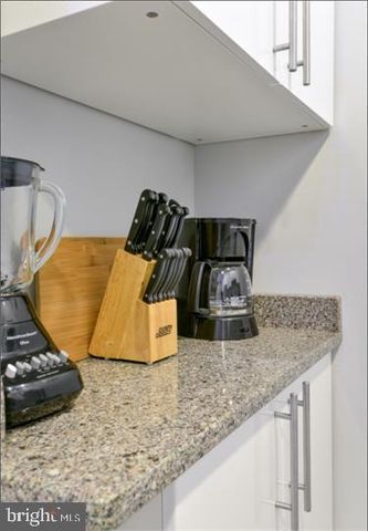 1434 T ST NW, Washington, DC 20009