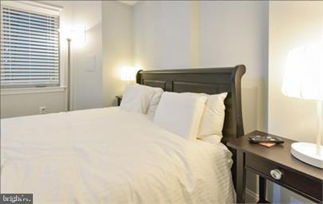 1434 T ST NW, Washington, DC 20009