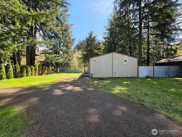 140 NE Evergreen Drive, Tahuya, WA 98588