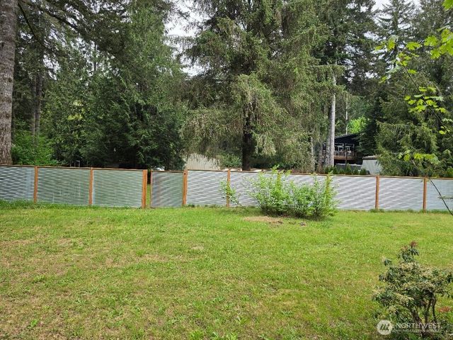 140 NE Evergreen Drive, Tahuya, WA 98588