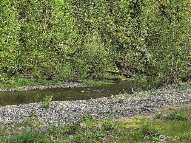 140 NE Evergreen Drive, Tahuya, WA 98588