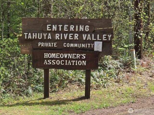 140 NE Evergreen Drive, Tahuya, WA 98588