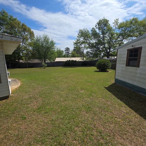 305 Cyclone Circle, Dothan, AL 36301