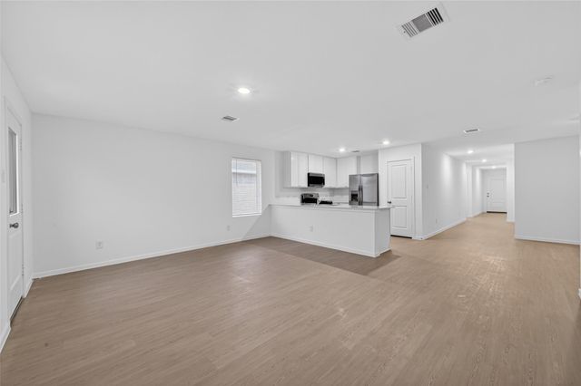 2614 Pueblo Falls Dr, Richmond, TX 77406