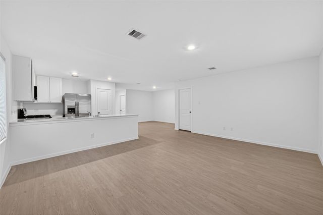 2614 Pueblo Falls Dr, Richmond, TX 77406