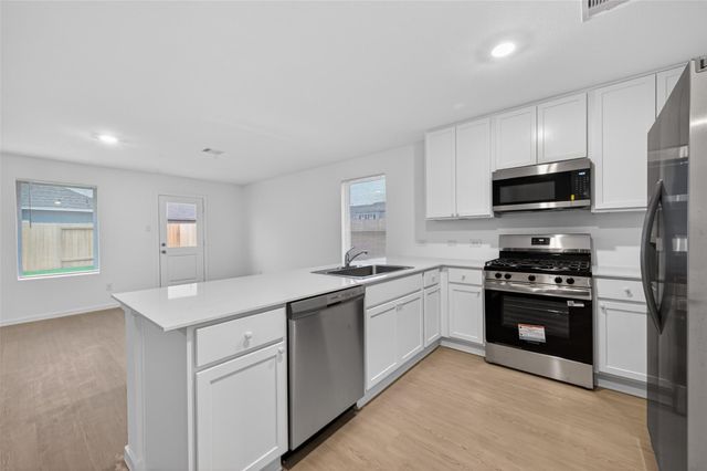 2614 Pueblo Falls Dr, Richmond, TX 77406