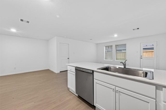 2614 Pueblo Falls Dr, Richmond, TX 77406