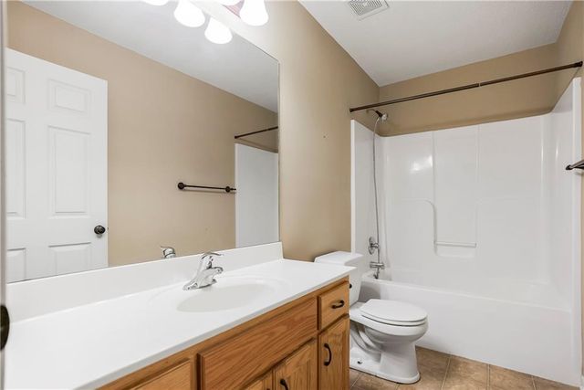 1102 Bristol Drive, Raymore, MO 64083
