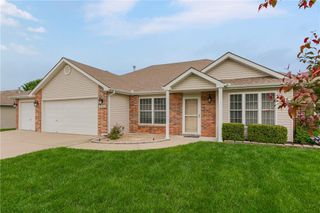 1102 Bristol Drive, Raymore, MO 64083