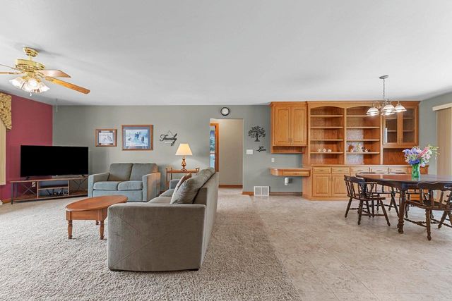 2847 STUMP ROAD, New Franken, WI 54229