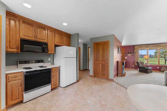 2847 STUMP ROAD, New Franken, WI 54229
