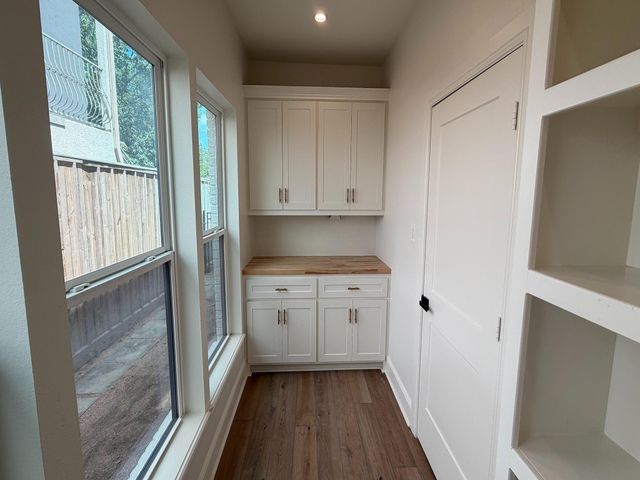 1601 Bonnie Brae Street, Houston, TX 77006