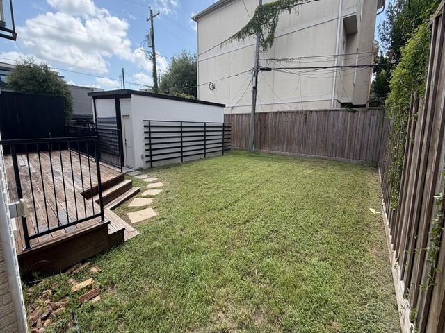 1601 Bonnie Brae Street, Houston, TX 77006