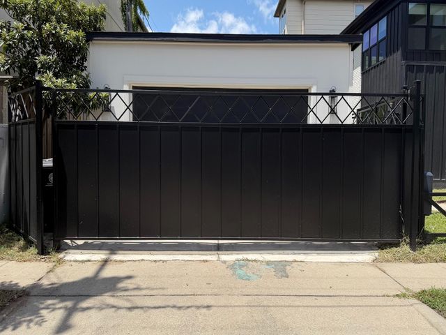1601 Bonnie Brae Street, Houston, TX 77006