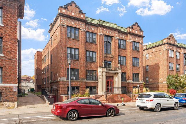 1820 1st Avenue S 102, Minneapolis, MN 55403