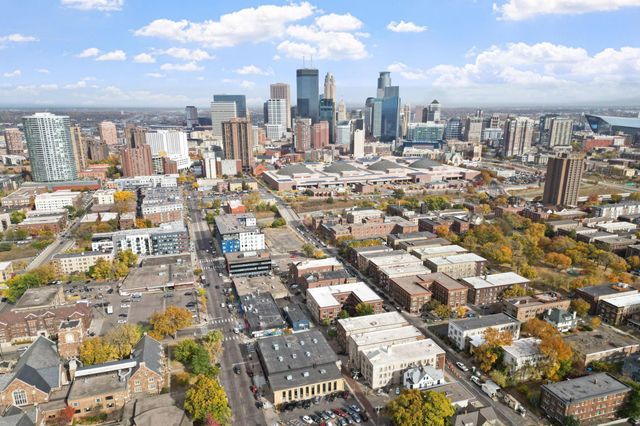 1820 1st Avenue S 102, Minneapolis, MN 55403