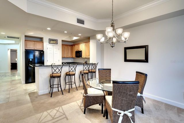 7702 LAKE VISTA COURT 204, Lakewood Ranch, FL 34202