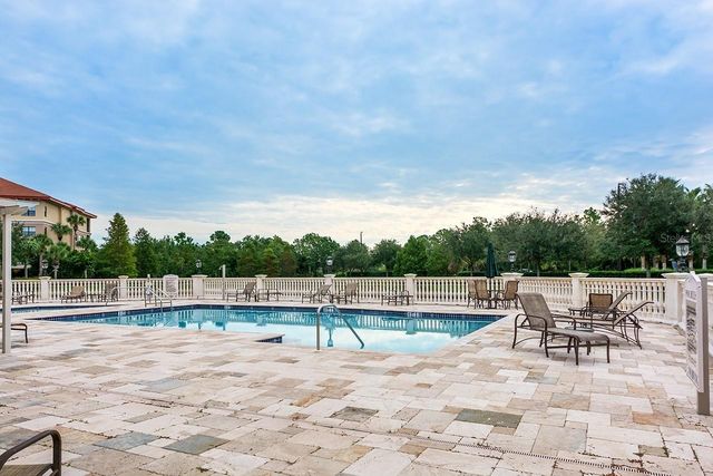 7702 LAKE VISTA COURT 204, Lakewood Ranch, FL 34202