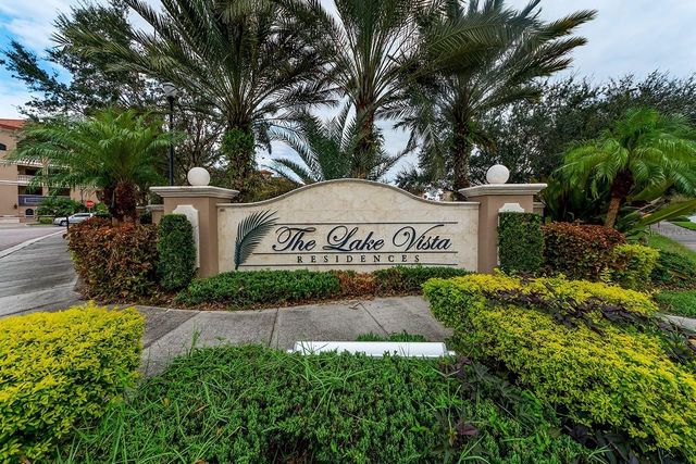7702 LAKE VISTA COURT 204, Lakewood Ranch, FL 34202