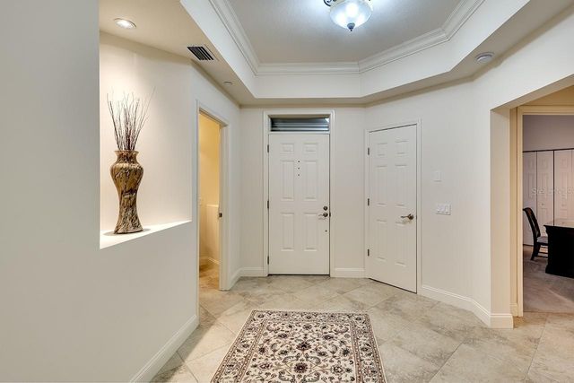 7702 LAKE VISTA COURT 204, Lakewood Ranch, FL 34202