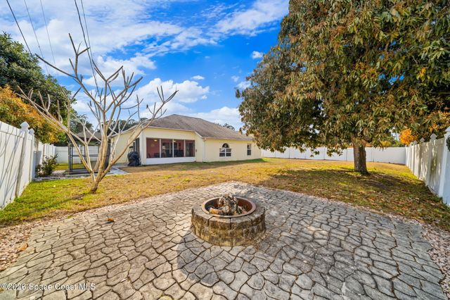 175 Inez Street SE, Palm Bay, FL 32909