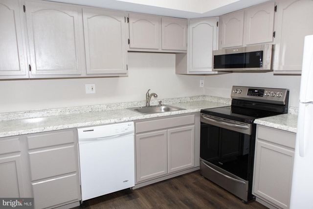 54 RELIANCE CT, Telford, PA 18969