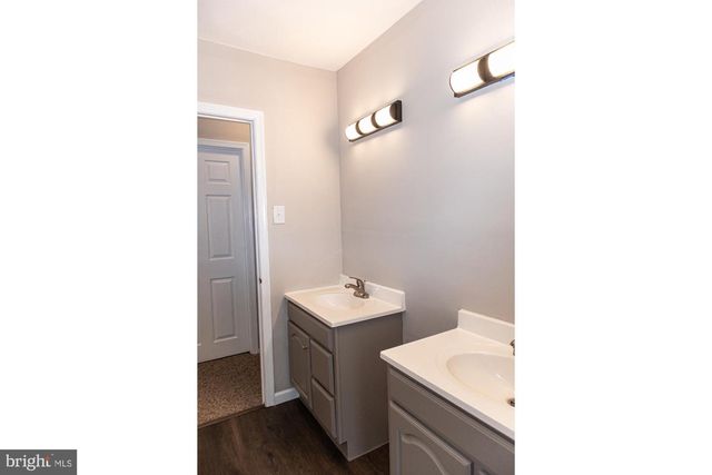 54 RELIANCE CT, Telford, PA 18969