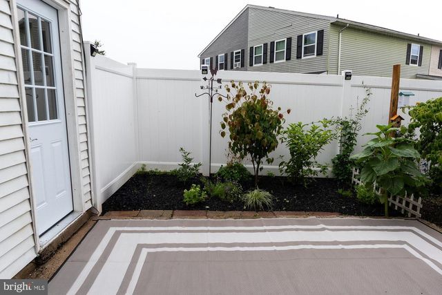 54 RELIANCE CT, Telford, PA 18969