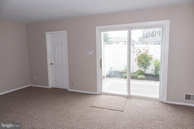 54 RELIANCE CT, Telford, PA 18969