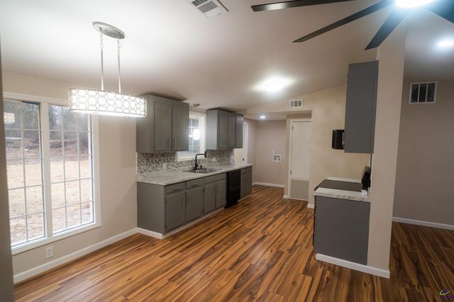 109 Calvin Ct., Warner Robins, GA 31093