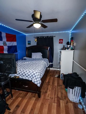109 Pendleton Ave, Springfield, MA 01109
