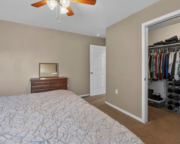 78 Sangre De Cristo Drive, Cedar Crest, NM 87008