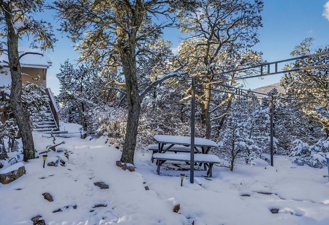 78 Sangre De Cristo Drive, Cedar Crest, NM 87008