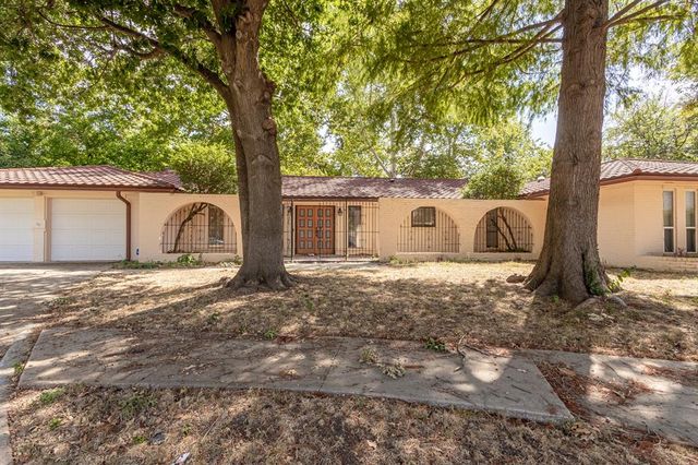 419 George L Cross Court, Norman, OK 73069