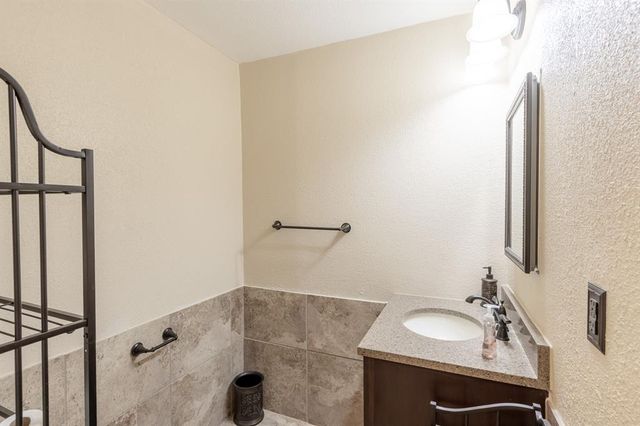 419 George L Cross Court, Norman, OK 73069