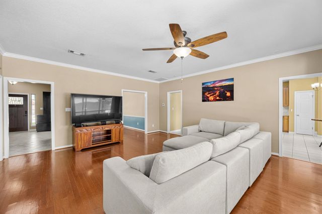 108 Thornwood RD, Georgetown, TX 78628