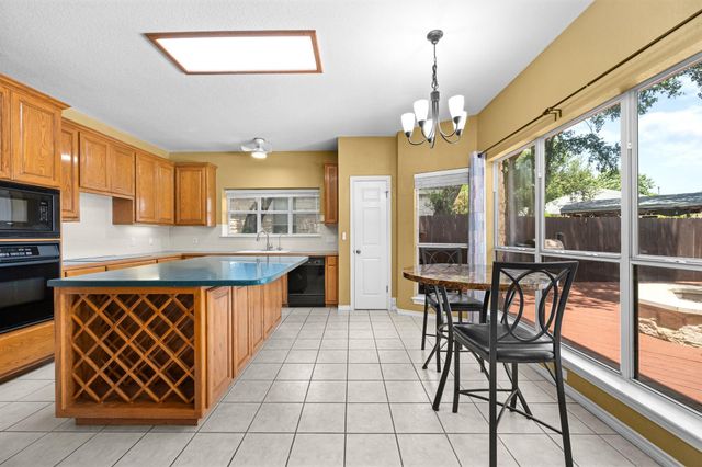 108 Thornwood RD, Georgetown, TX 78628