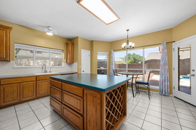 108 Thornwood RD, Georgetown, TX 78628